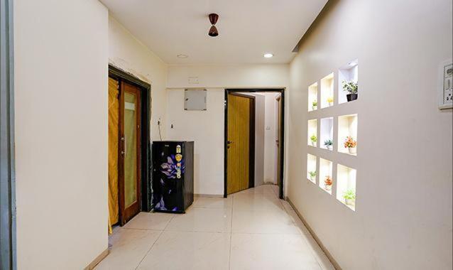 New Prabhu Sharan By Glitz Hotels 纳威孟买 外观 照片